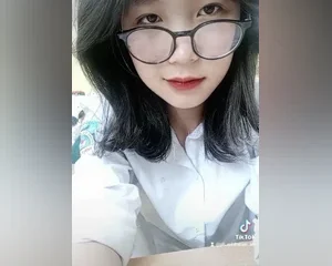 Full Clip Sex Bé Tường Vi siêu non tơ trắng nõn nà