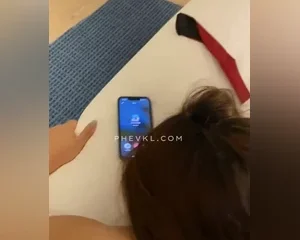 Chịch nhau với thằng bạn thân còn gọi cho cho ny để nghe tiếng rên